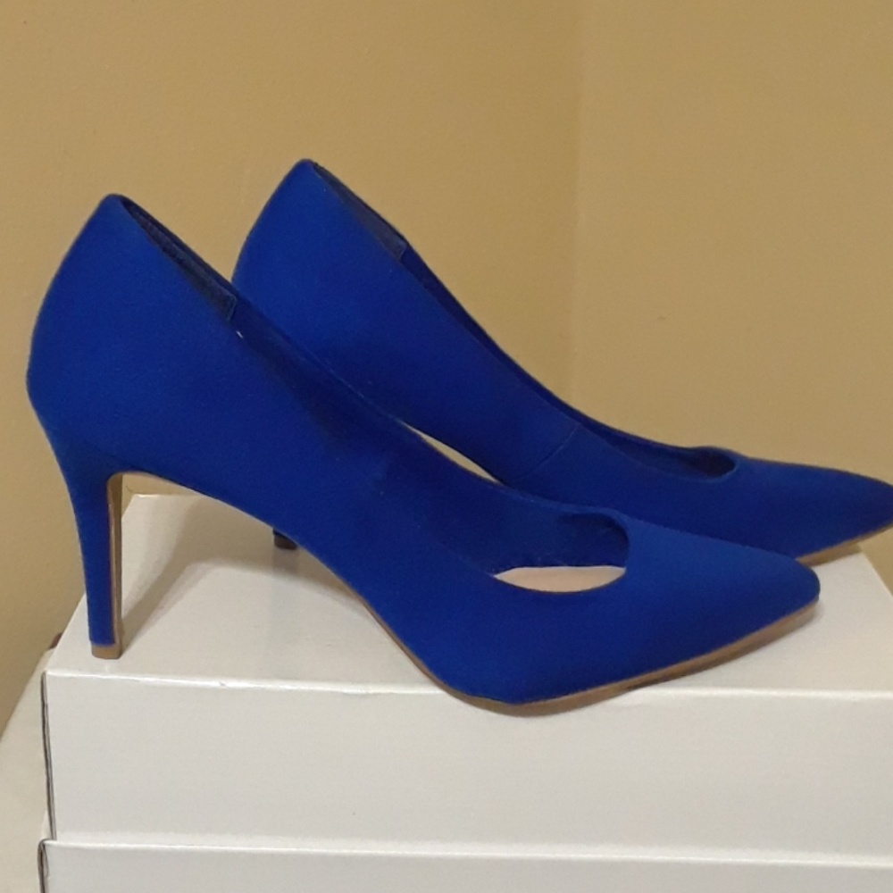 OD NAVY. - BLUE SUEDE SHOES  - SIZE 10